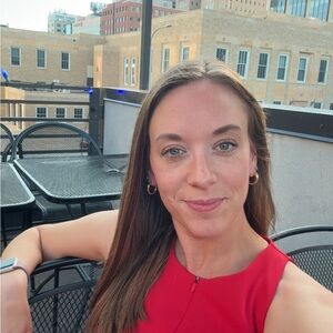 Meet your Posher, Sarah